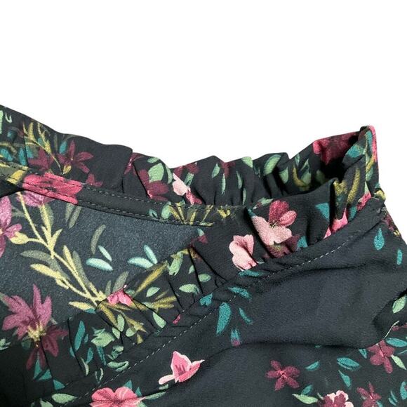 Well Worn Women's Floral Button Front Blouse Size 3X NWT - Picture 12 of 12